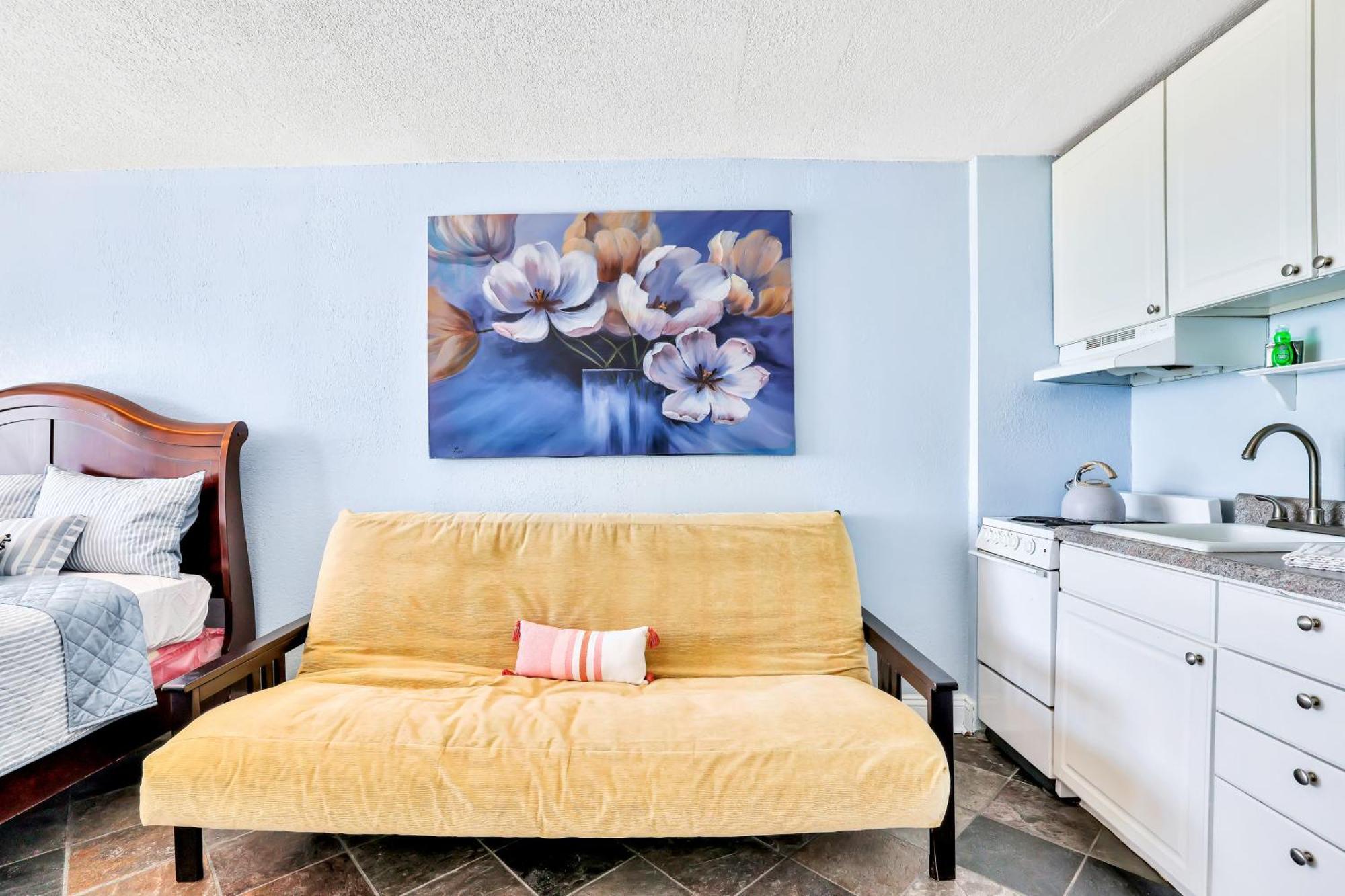 Sunshine & Oceanfront Serenity Daytona Beach Shores Ruang foto